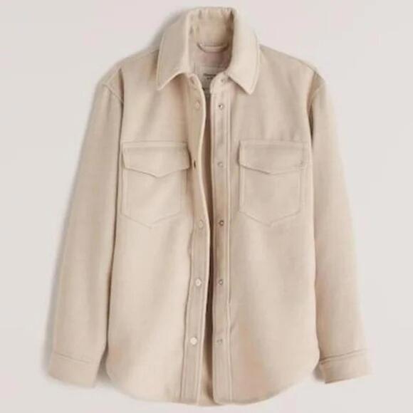 Abercrombie & Fitch Jackets & Blazers - Abercrombie Shirt Jacket Button Down Small Cream